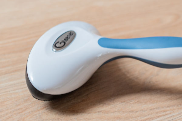 Rasoir Anti-bouloches 3-en-1 Avec Brosse Et Peigne - En Bois De Hêtre, Pour Vêtements En Laine, Cachemire