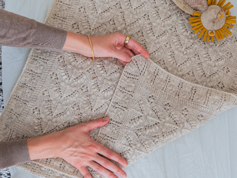 Comment faire une couverture sur un métier à tisser rond - Fiche